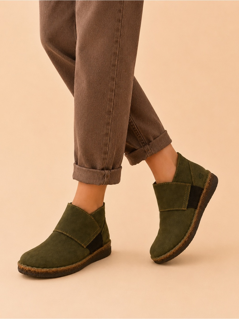 Born Olive Green Suede Ankle Booties Size 6